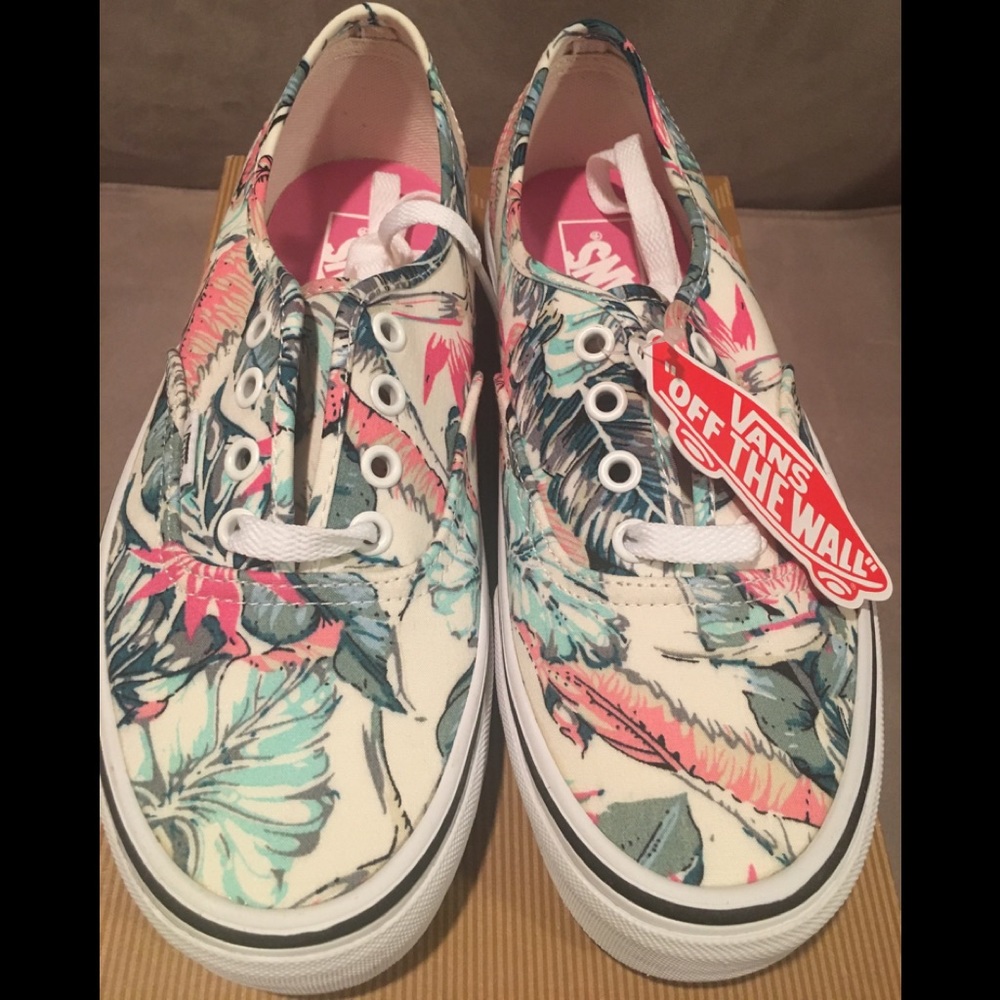 NIB Vans Tropical Floral multi canvas sneakers